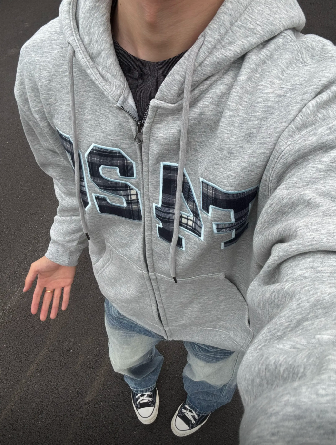 Complete outfit